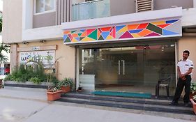 Itsy Hotels Worldtree Bellandur